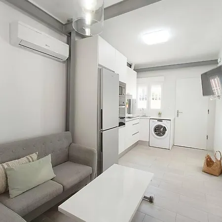 Apartment Santos 2 Suites, Playa A 1 Min, 2 Hab, Wifi Y Aire Acondicionado